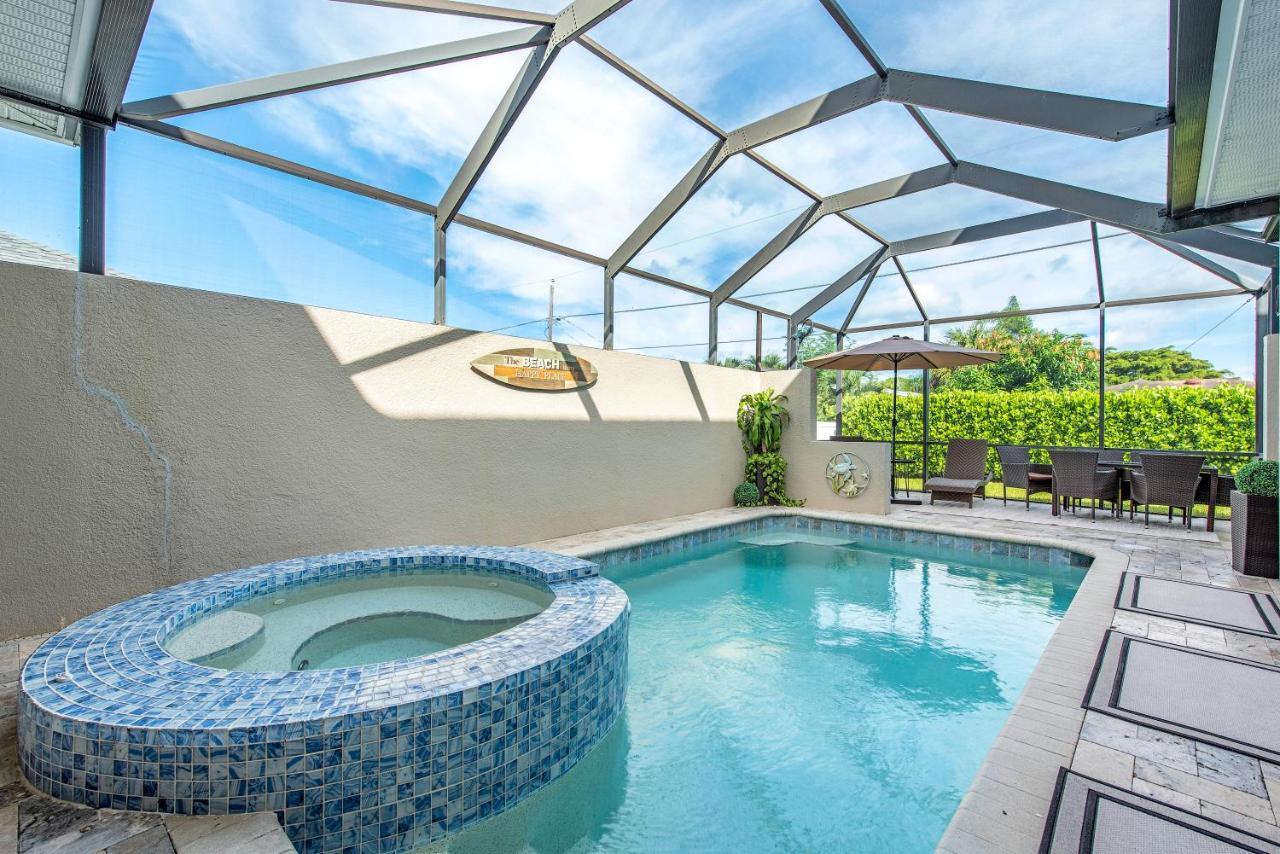 North Naples Vacation Home With Pool. 4 Bedrooms. Sleeps 10 מראה חיצוני תמונה