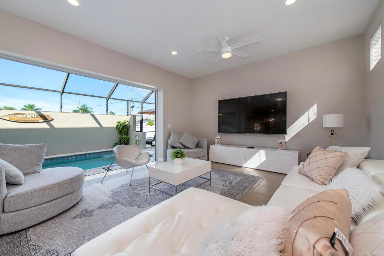 North Naples Vacation Home With Pool. 4 Bedrooms. Sleeps 10 מראה חיצוני תמונה